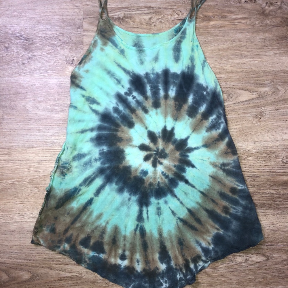 Tie-Dye Tank Top